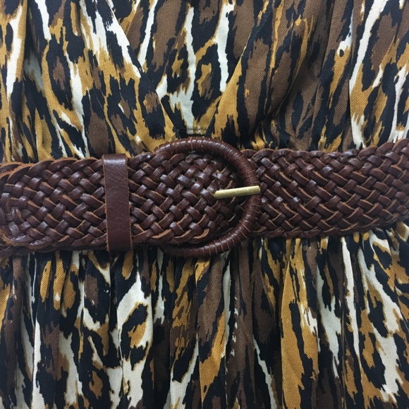 SKY BRAND SILK ANIMAL LEOPARD PRINT TOP LEATHER BELT EUC - Picture 3 of 7